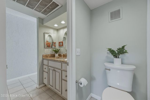 1209 E New Haven Avenue 104, Melbourne, FL 32901