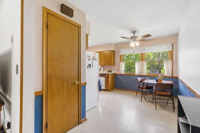 413 Whitegate Lane, Minnetonka, MN 55391