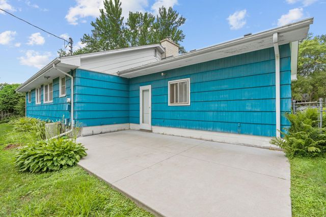 413 Whitegate Lane, Minnetonka, MN 55391