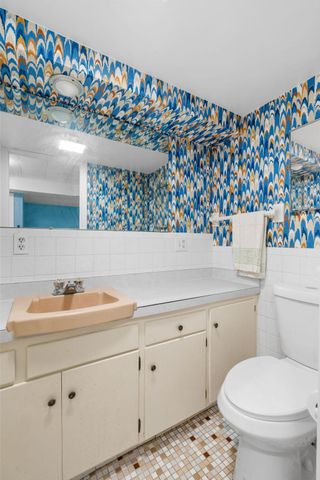 413 Whitegate Lane, Minnetonka, MN 55391
