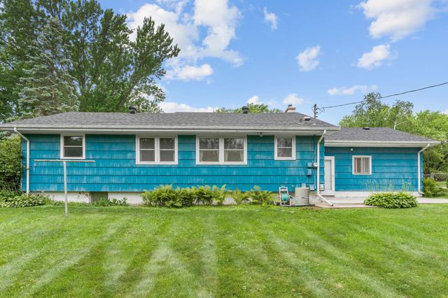 413 Whitegate Lane, Minnetonka, MN 55391