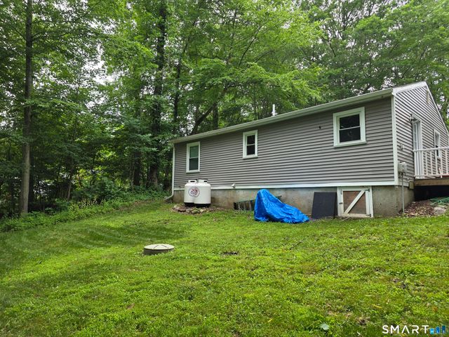 61 Wildwood Drive, Lebanon, CT 06249