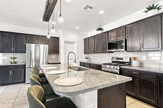 2389 N RILEY Road, Buckeye, AZ 85396
