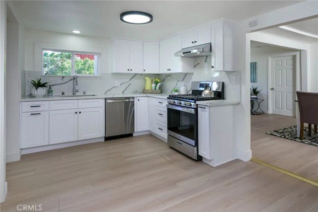 4942 GEM Lane, Yorba Linda, CA 92886