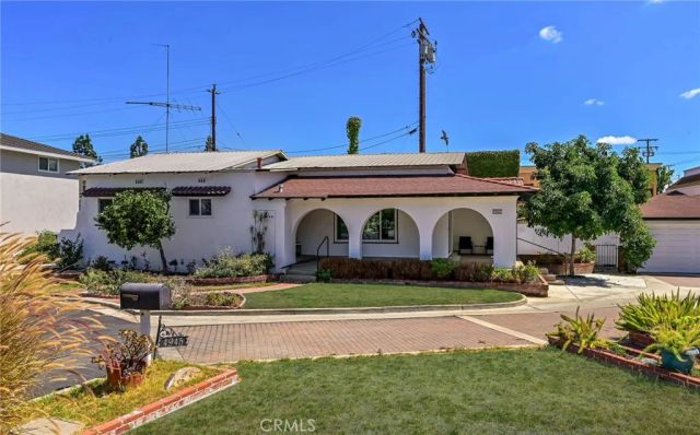 4942 GEM Lane, Yorba Linda, CA 92886