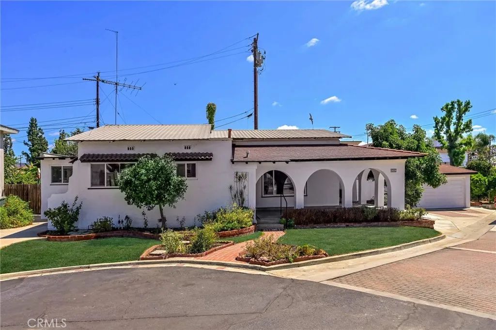 4942 GEM Lane, Yorba Linda, CA 92886