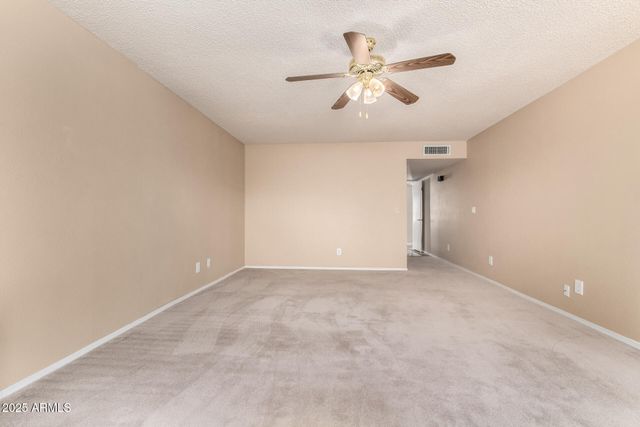 10413 E SILVERTREE Drive, Sun Lakes, AZ 85248