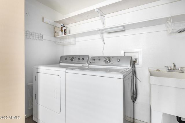 10413 E SILVERTREE Drive, Sun Lakes, AZ 85248