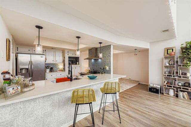 3305 W William Cannon DR A, Austin, TX 78745