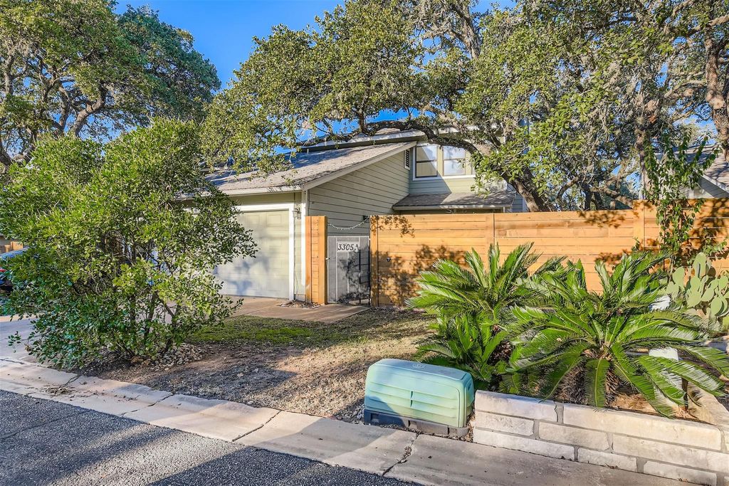 3305 W William Cannon DR A, Austin, TX 78745