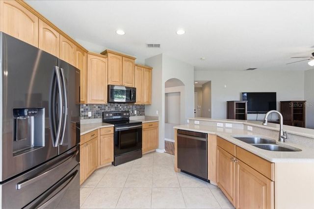 3772 MOON DANCER PLACE, St Cloud, FL 34772