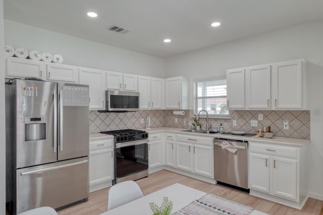 436 Grey Feather CT, Round Rock, TX 78665