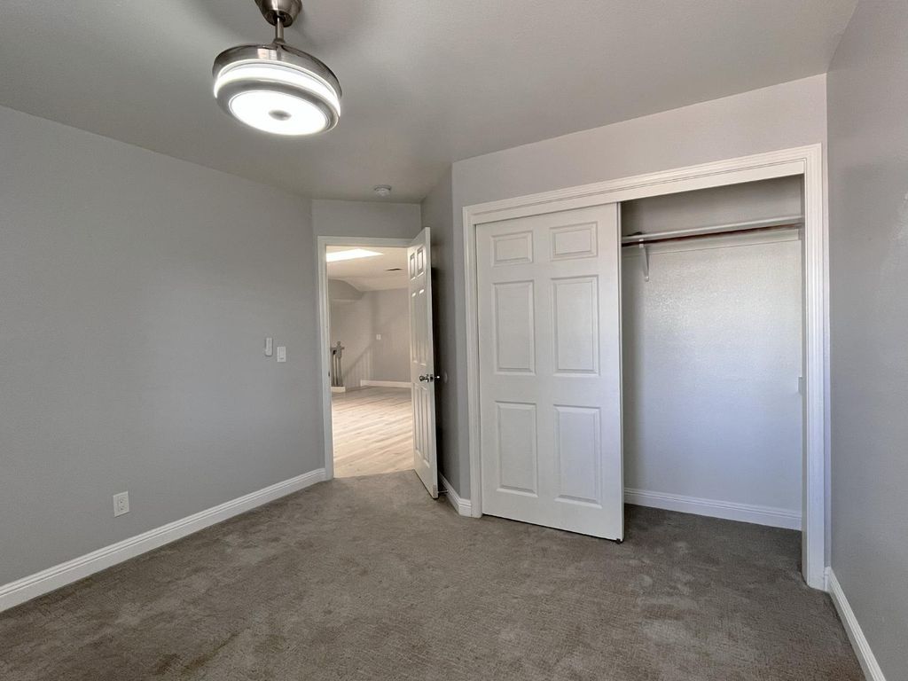 Image 29 of property listing at 3278 Magnolia Avenue, Clovis, CA 93611
