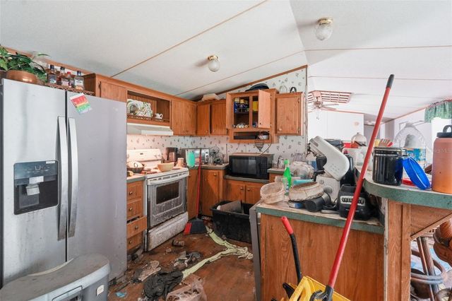6590 E HIGHWAY 316, Citra, FL 32113