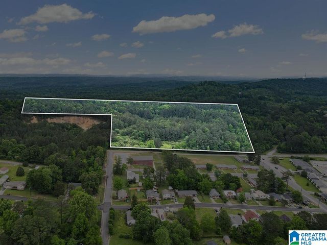 1900 KENTUCKY STREET, Leeds, AL 35094