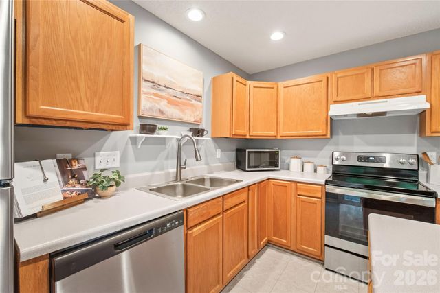 15411 Asterwind Court, Charlotte, NC 28277