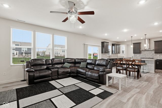 15278 Portobello Place, Westfield, IN 46074