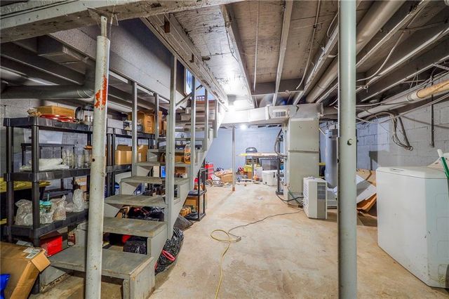 7444 Barnes Drive, Kansas City, KS 66109