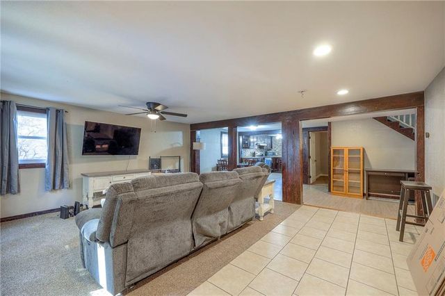 7444 Barnes Drive, Kansas City, KS 66109