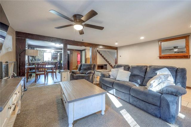 7444 Barnes Drive, Kansas City, KS 66109