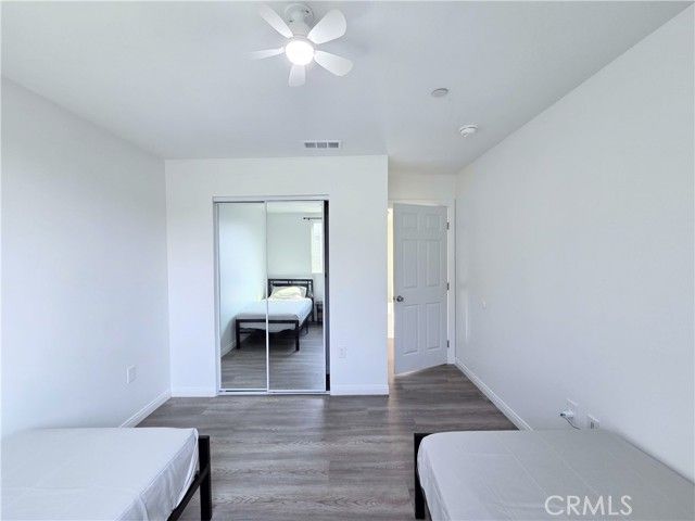 720 W Cherry St, Compton, CA 90222