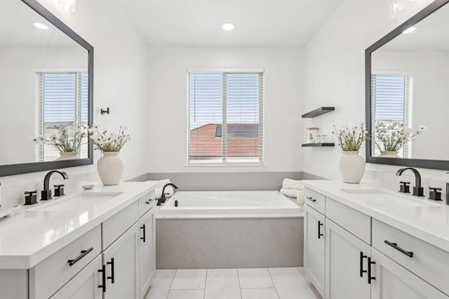 3041 Brandenburber Dr, Roseville, CA 95747