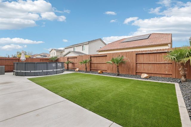 3041 Brandenburber Dr, Roseville, CA 95747