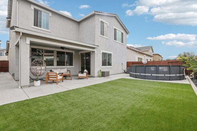 3041 Brandenburber Dr, Roseville, CA 95747