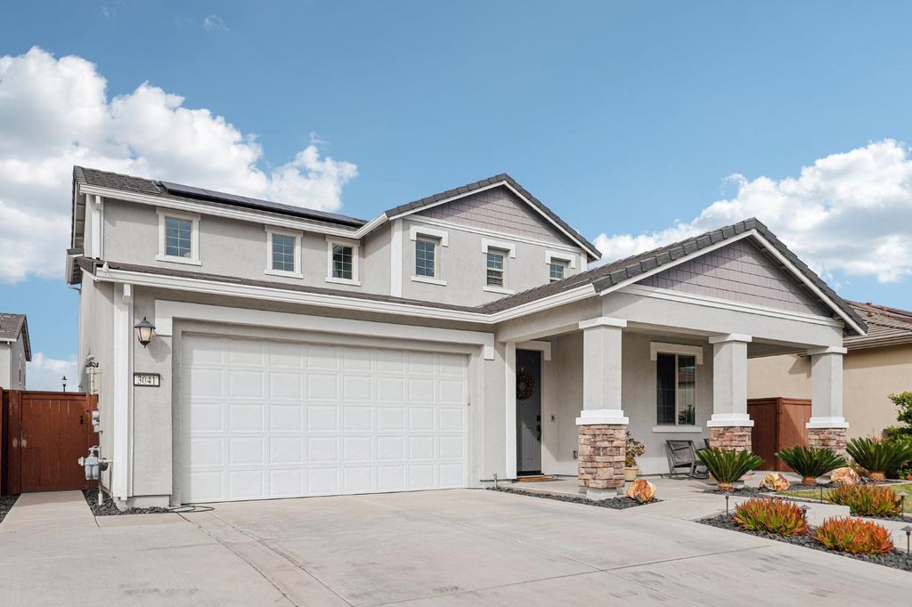 3041 Brandenburber Dr, Roseville, CA 95747