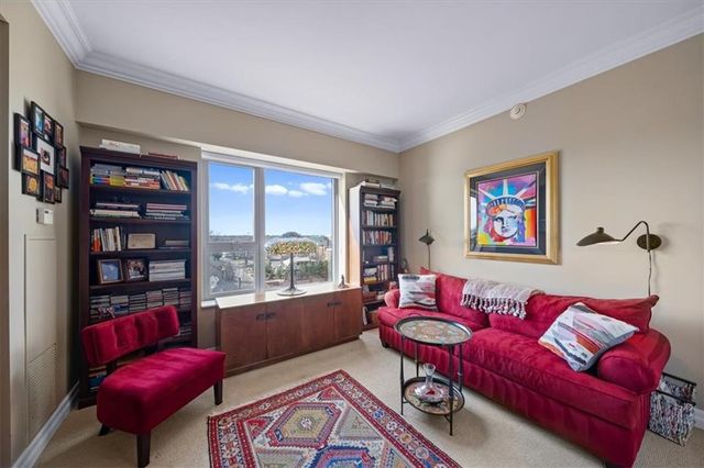 4950 Central Street 606, Kansas City, MO 64112