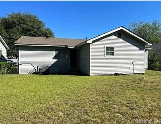 5006 N Woodland Dr, North Little Rock, AR 72117