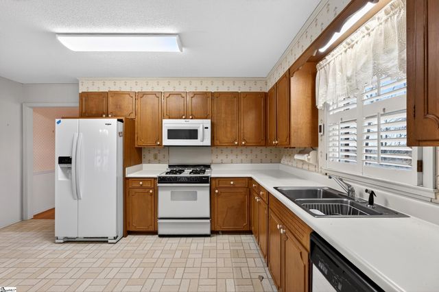 1010 Highway 14 W, Landrum, SC 29356