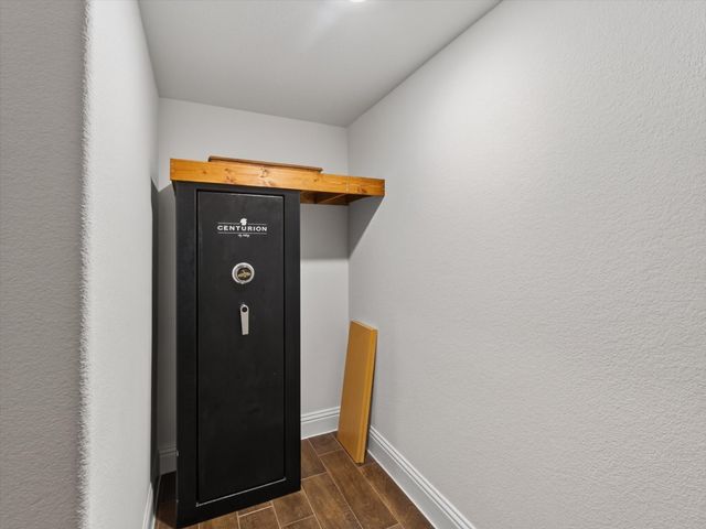 3020 Cobalt Drive, Aubrey, TX 76227