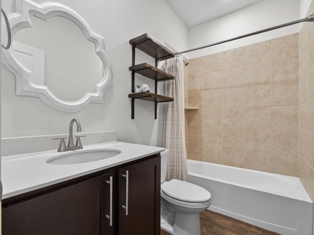 3020 Cobalt Drive, Aubrey, TX 76227