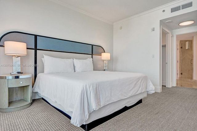 4401 Collins Avenue 2915, Miami Beach, FL 33140