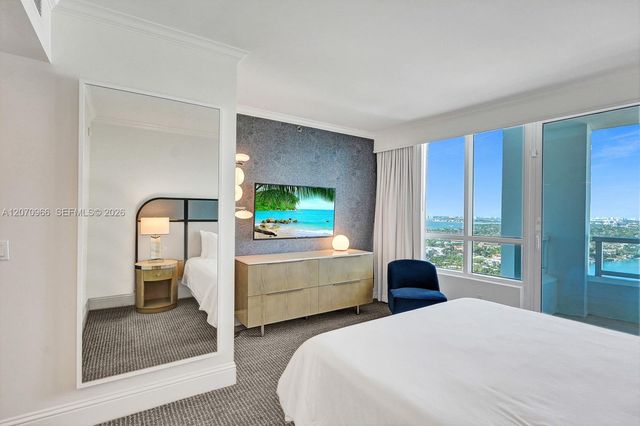4401 Collins Avenue 2915, Miami Beach, FL 33140