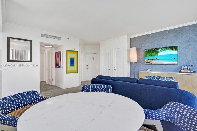 4401 Collins Avenue 2915, Miami Beach, FL 33140