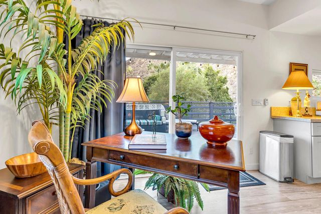 527 Jade Lane, Palm Springs, CA 92264