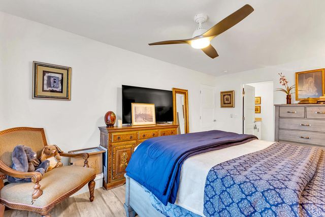 527 Jade Lane, Palm Springs, CA 92264