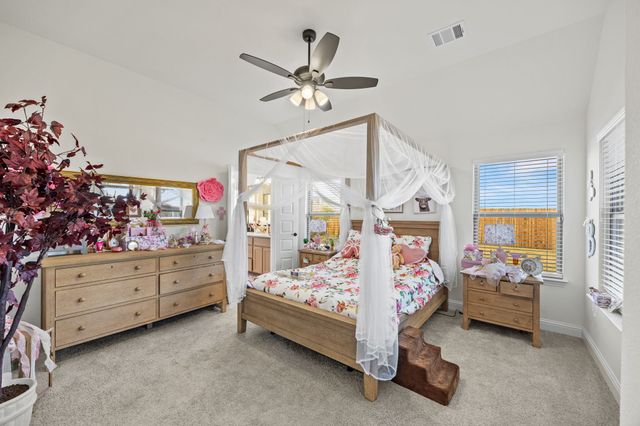 2120 Spyglass Drive, Royse City, TX 75189