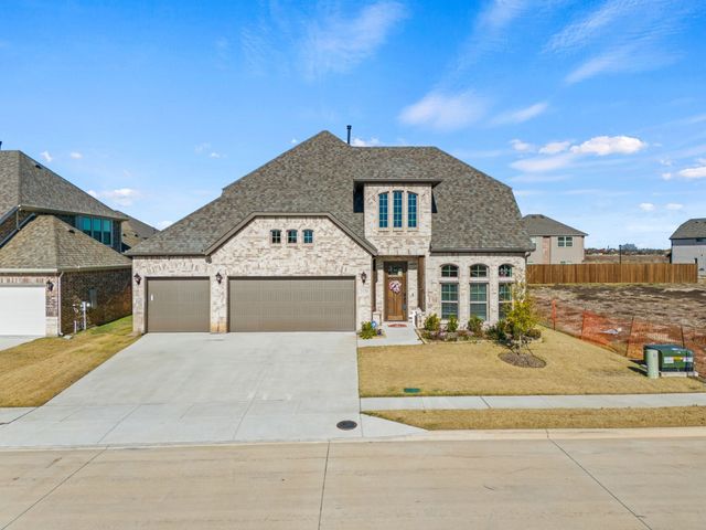2120 Spyglass Drive, Royse City, TX 75189