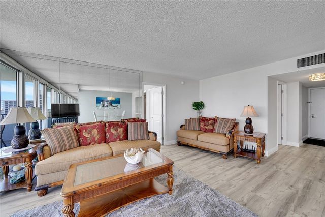 531 N Ocean Boulevard 1701, Pompano Beach, FL 33062