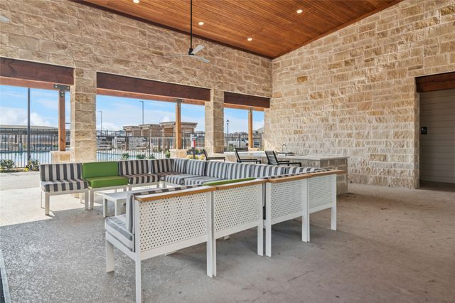 802 Edgehurst Dr, Mckinney, TX 75071