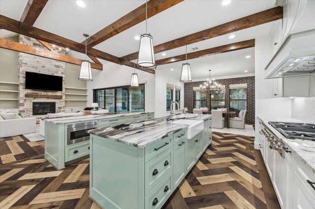 19314 Chateau Ridge Court, Tomball, TX 77377