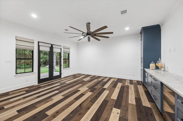 19314 Chateau Ridge Court, Tomball, TX 77377