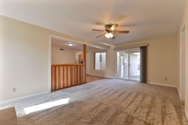 1208 Ojai Ln, Modesto, CA 95355