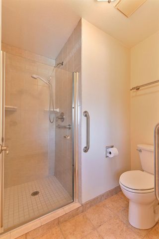 1208 Ojai Ln, Modesto, CA 95355