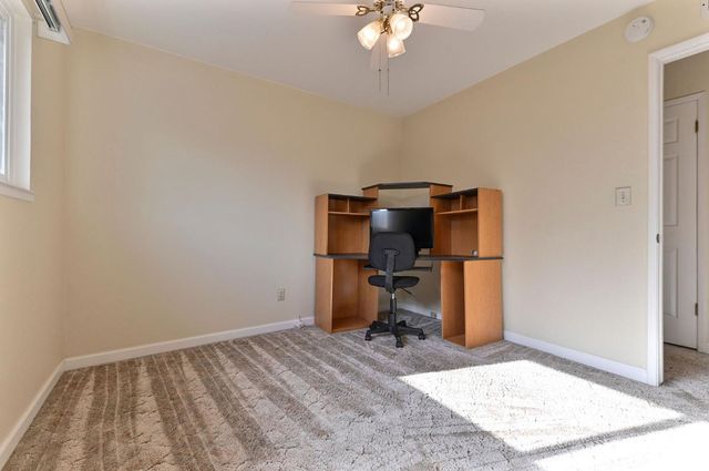 1208 Ojai Ln, Modesto, CA 95355