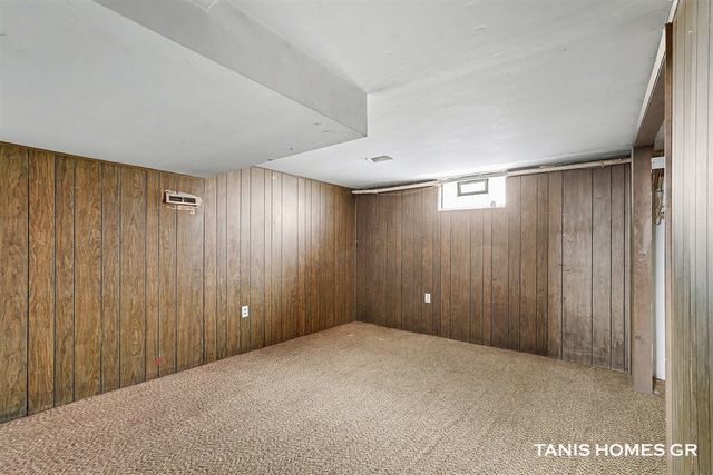 3691 Oriole Avenue, Wyoming, MI 49509