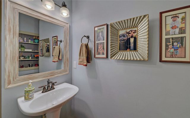 819 Tranquility Lane, Hartwell, GA 30643